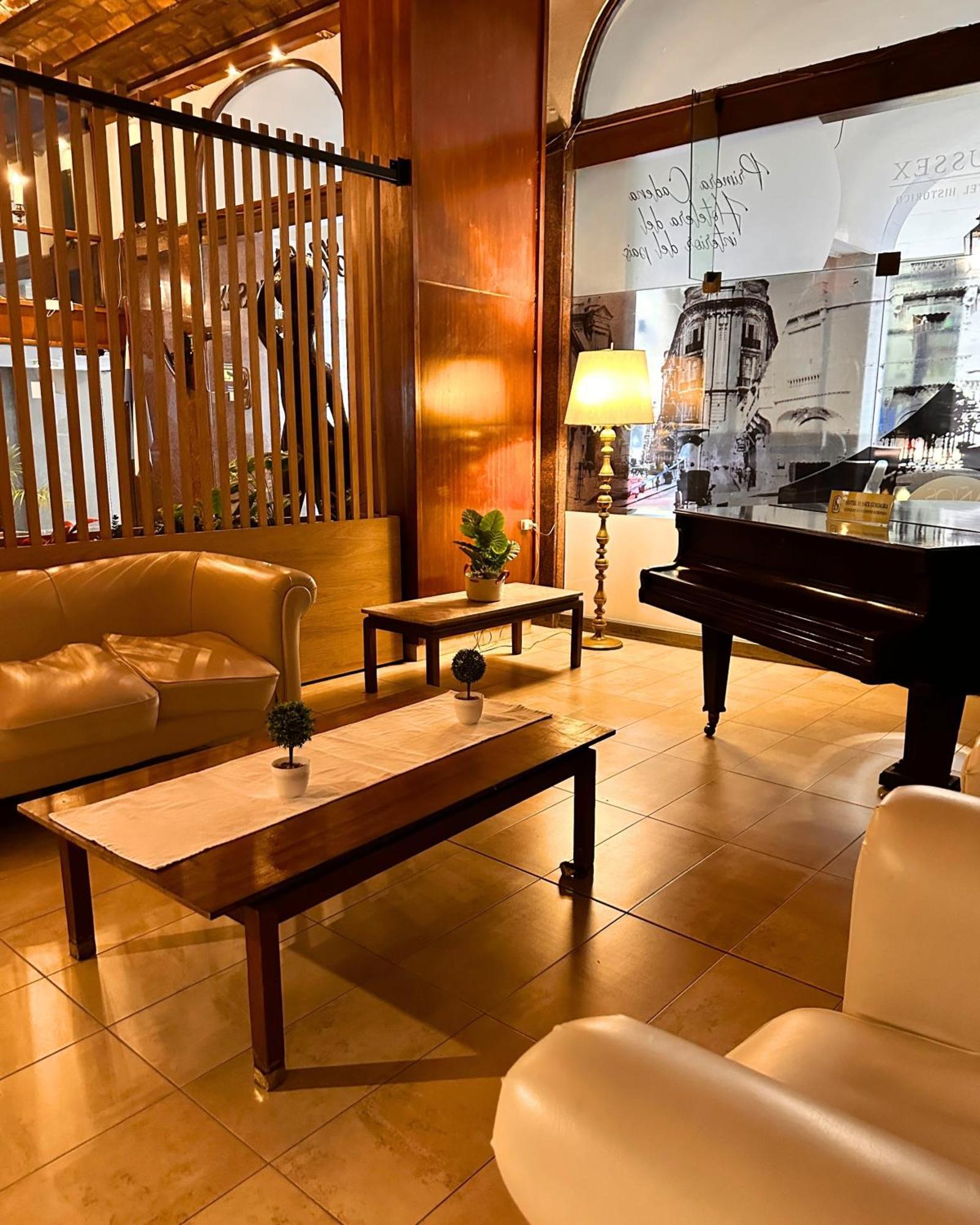 קורדובה Hotel Sussex מראה חיצוני תמונה