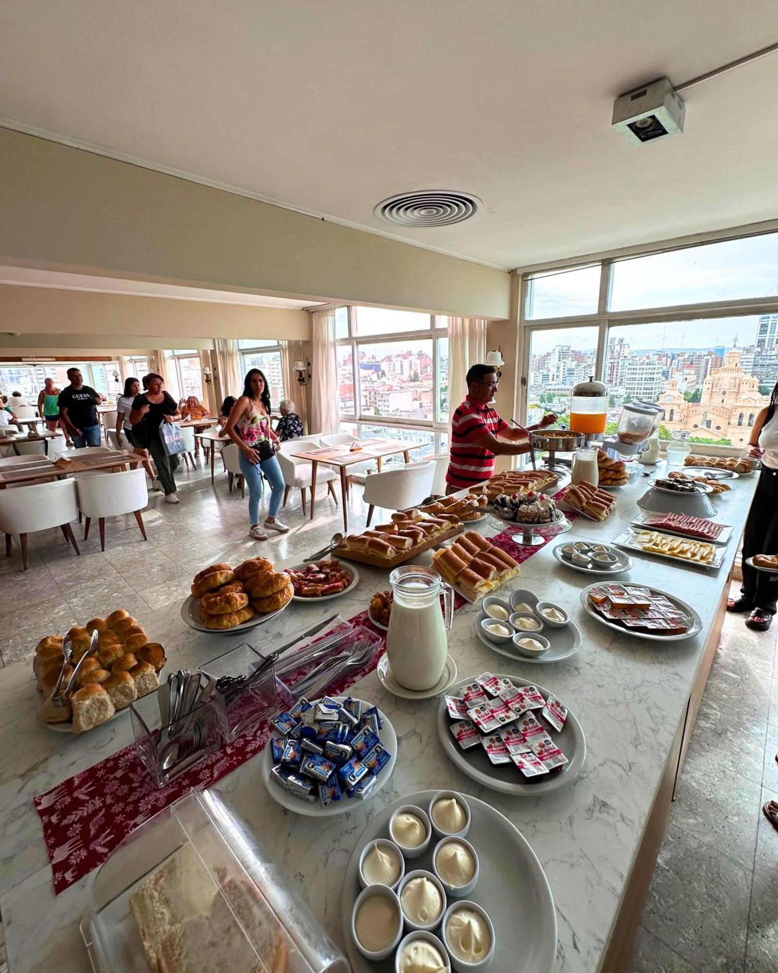 קורדובה Hotel Sussex מראה חיצוני תמונה